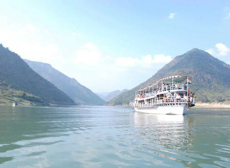 godavari boat trip to bhadrachalam